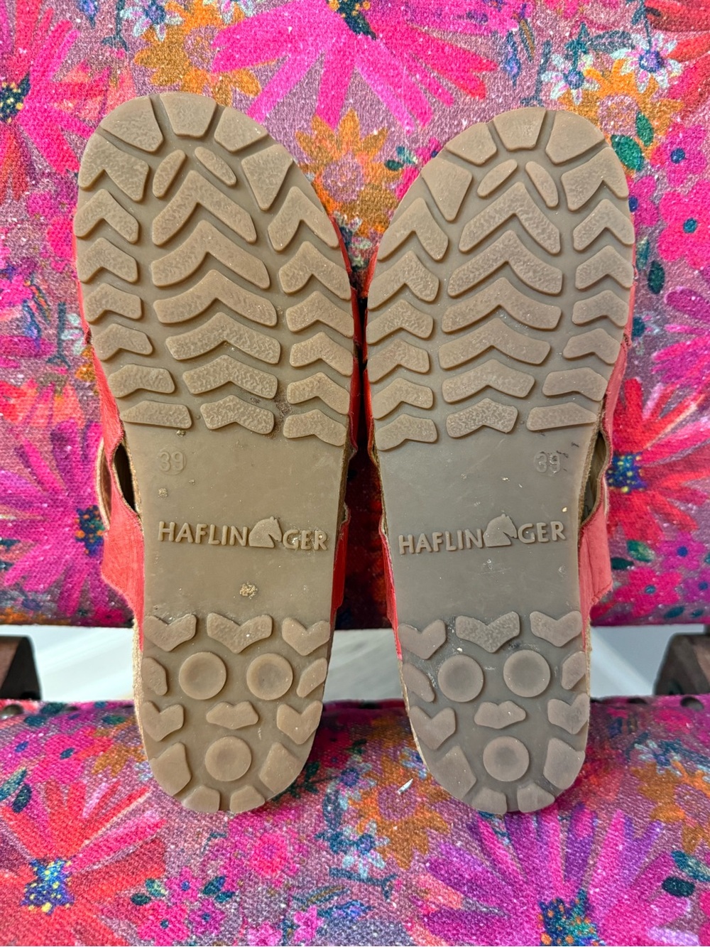 Haflinger Red Leather Crisscross Strappy Sandals - Picture 6 of 10